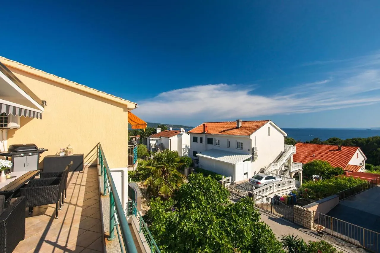 Apartment Amarela With Seaview Krk Town
