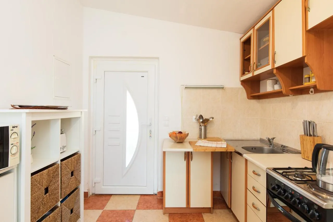 Apartment Amarela With Seaview Krk Town